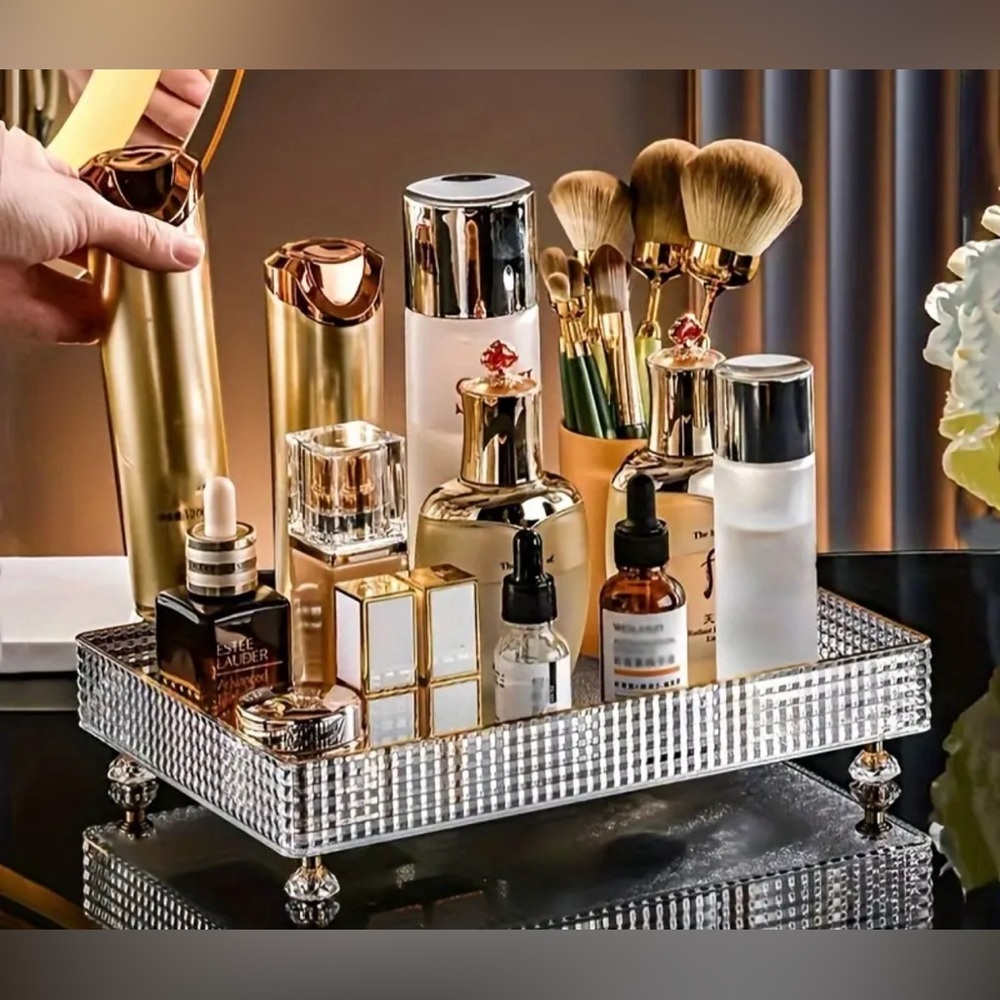 Medium Size Cosmetic Storage Organizer